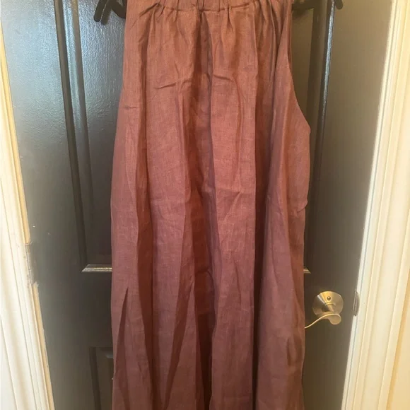 DISSH Red Sleeveless Scoop Neck Sundress Maxi - Picture 6 of 7